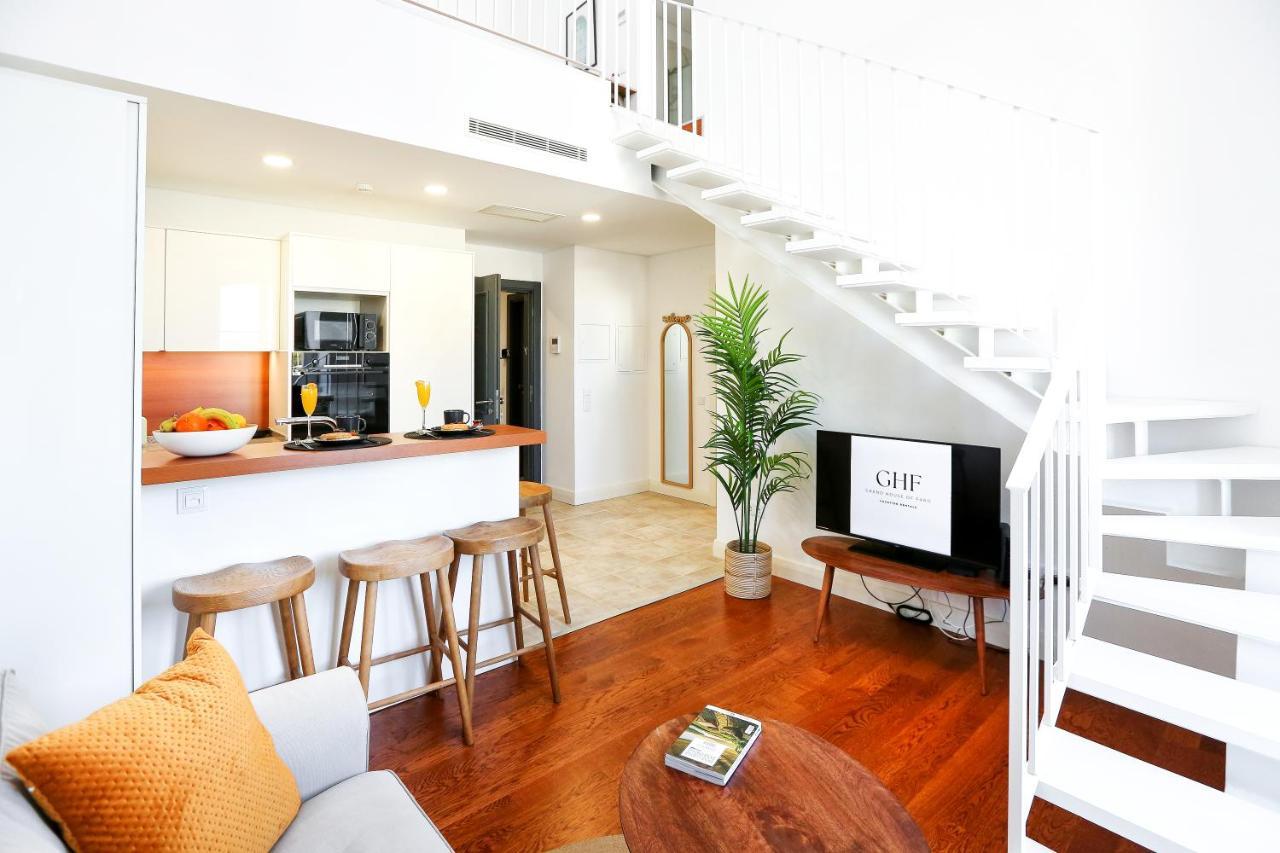 Young Spirit Apartment Фаро Екстериор снимка
