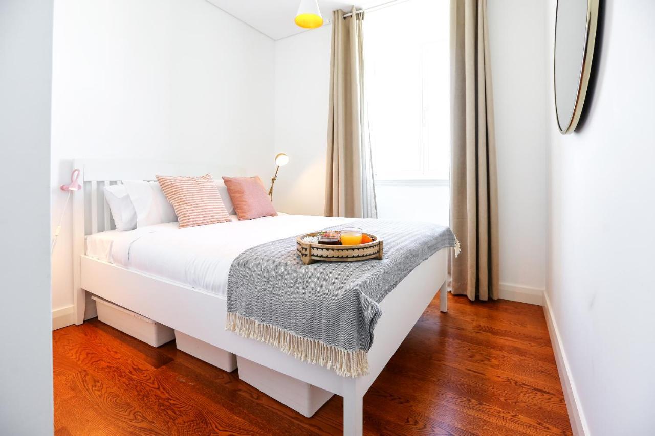 Young Spirit Apartment Фаро Екстериор снимка